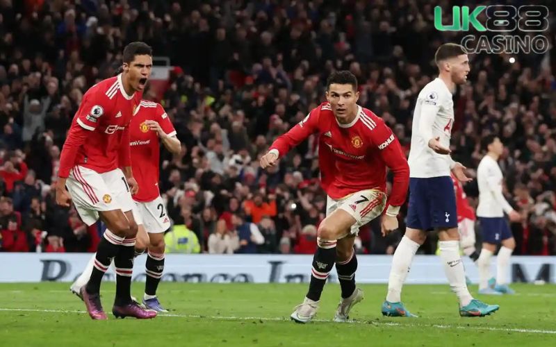 Hat trick là gì trong bóng đá? Hat trick là gì trong bóng đá?