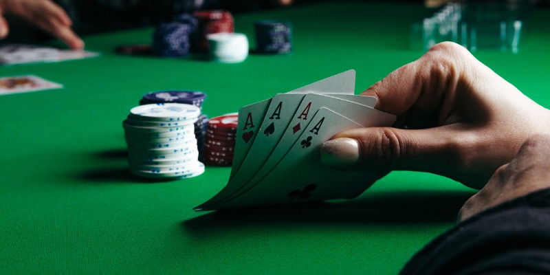 Cập nhật luật đánh Poker thông qua cách so bài Cập nhật luật đánh Poker thông qua cách so bài